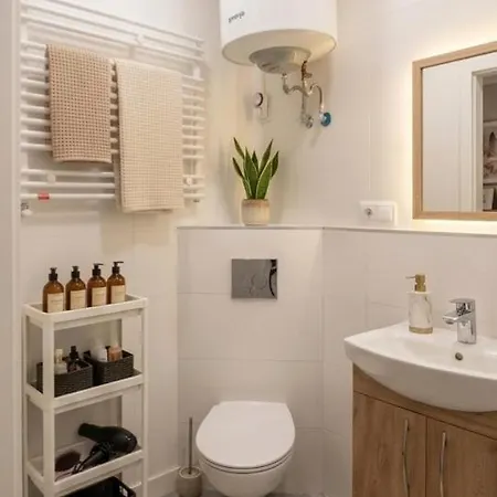 Aura Apartment